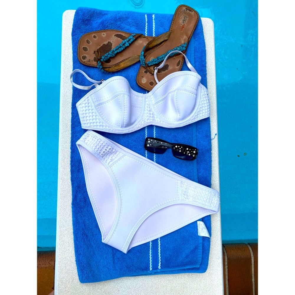 NWOT Neoprene Bikini Set - M/L